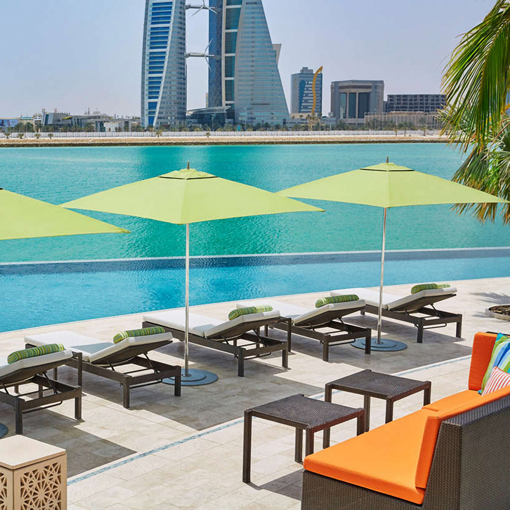 Image Slideshow Image: FourSeasonsBahrainBay Pool3