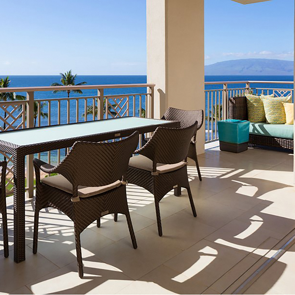 Image Slideshow Image: HyattKaanapaliBeachBalcony