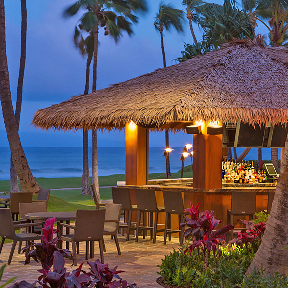 Image Slideshow Image: HyattKaanapaliBeachBar