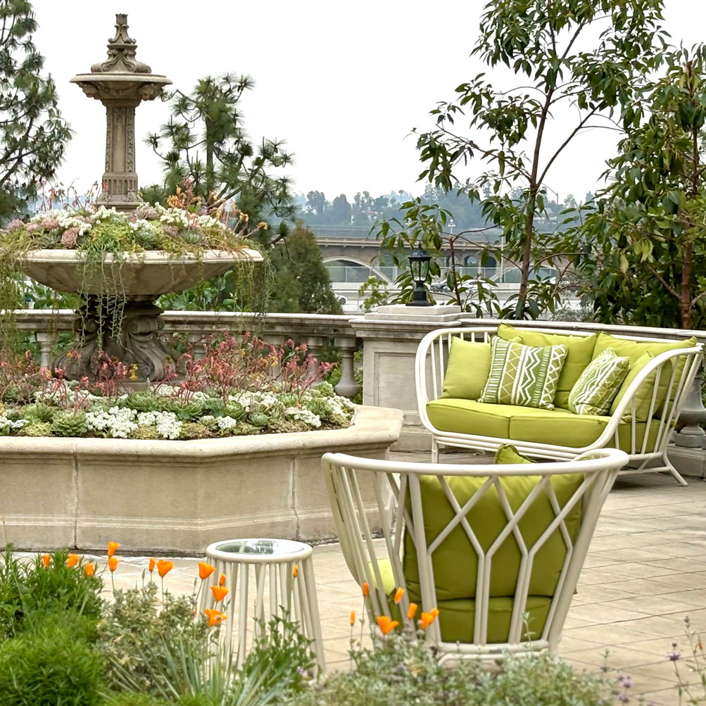 Image Slideshow Image: PasadenaShowcaseHouseOfDesign CA 06