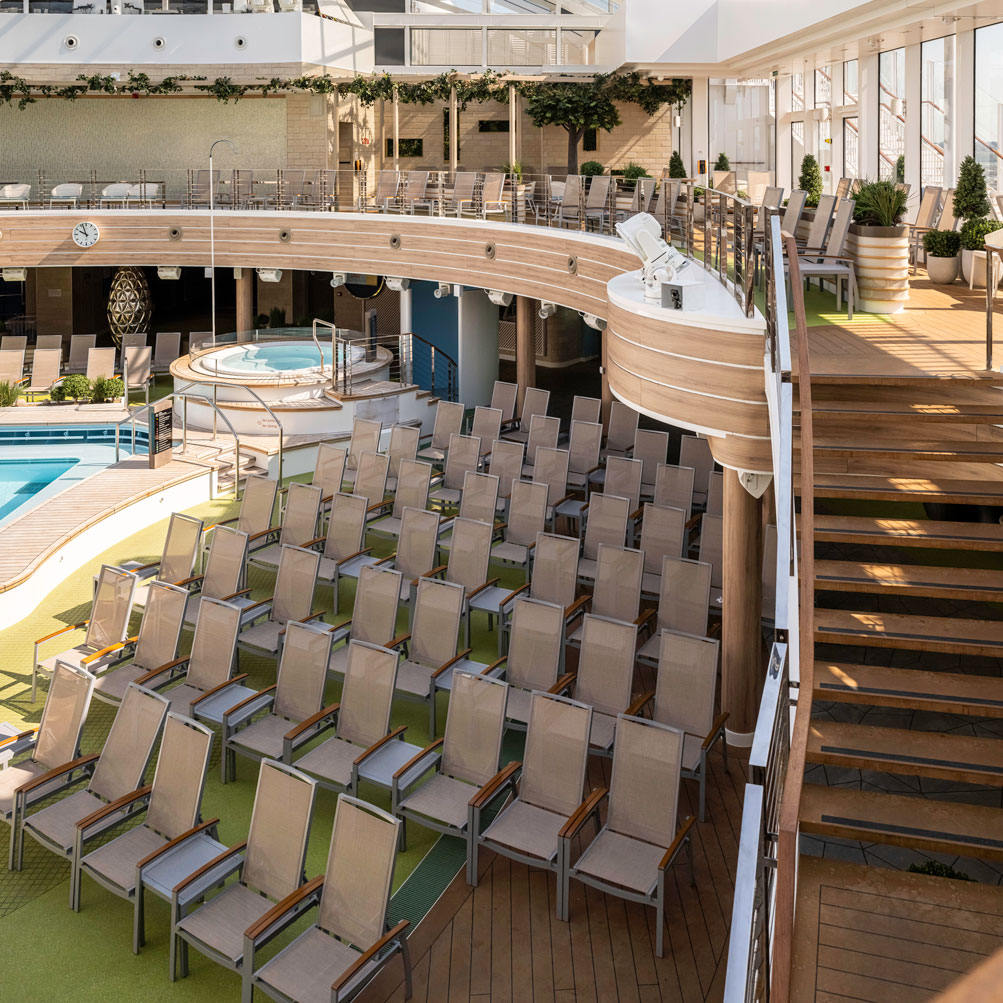Image Slideshow Image: print Janus et Cie PO Cruises Arvia 2023 marine interior images 01